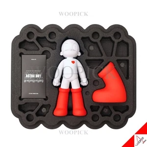 Astro Boy Paquete Especial Edición Roja 60 Aniversario Cargador Figura Tarjeta - Imagen 1 de 5