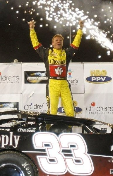 Póster fotográfico brillante 8 x 10 de Clint Bowyer Cheerios NASCAR #33 Foto 1 de 1