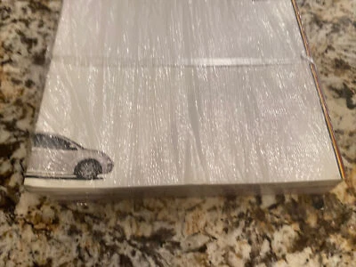 Folletos de venta Volkswagen Beetle 2000 nuevos de paquete precintado. Foto 1 de 4