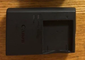 Charger for Camera - Picture 1 of 1