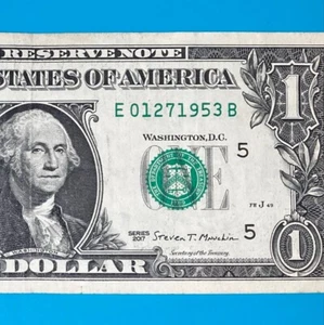January 27, 1953 (E 01271953 B) BIRTHDAY Note $1 One Dollar Bill - Picture 1 of 4