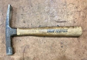 True Temper • Brick Hammer • 11B • Wood Handle • Mason / Rock Hammer - Picture 1 of 9
