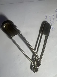 Vintage Risdon Large 5" Safety Pin Key Tag For Horse Blanket Laundry - Picture 1 of 1