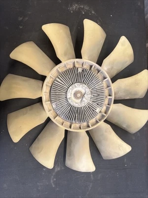 Ventilador de refrigeración Ford F150 1997-2003 F85Z8600AA y conjunto de embrague HVA02444 Foto 1 de 4