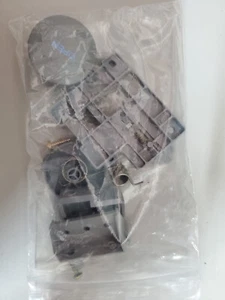 PS2 fat SCPH-9001 Button, Hinge, & Latch Kit - Picture 1 of 2