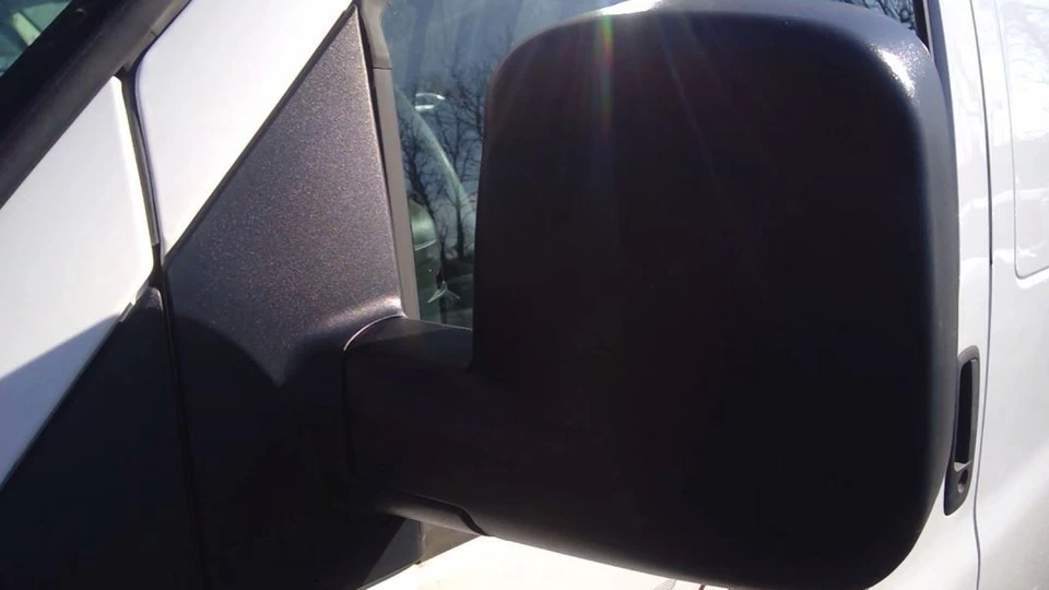 Driver Side View Mirror Manual Opt DE2 Fits 08-21 EXPRESS 2500 VAN 741949 - Image 1 of 4