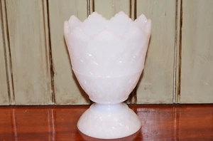 Vintage E.O. Brody #2255 Footed Milk Glass Planter / Vase - USA 6" - Picture 1 of 5