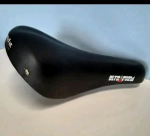 Asiento de bicicleta negro - Imagen 1 de 5