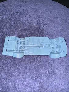 1979 1978 CHEVROLET MONTE CARLO 1/25 PROMO MODEL CAR CHASSIS FRAME SCREW BOTTOM - Picture 1 of 11