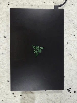 Pantalla Razer Blade 15 Advanced RTX 3070 i7 16GB RAM 1TB NVME 15.6" 240hz 1440p Foto 1 de 4