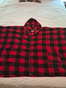 Fleese Hooded Cape Red Black Plaid - Picture 1 of 6