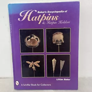 HATPINS AND HATPIN HOLDERS Lillian Baker 1998 Illustrated Encyclopedia Hardcover - Foto 1 di 16
