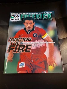 MLS Chicago Fire Vintage Circa 1999 Free Kick League Logo Soccer Program - Bild 1 von 4