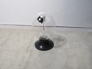 RADIOMETER RADIO METER SPACE AGE SPHERE POWERED BY THE SUN SOLAR TOY VINTAGE - Picture 1 of 5