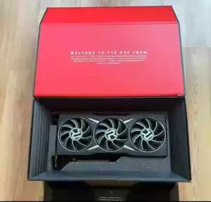 AMD Radeon RX 6800 XT 16 GB GDDR6 Graphics Card - Picture 1 of 4