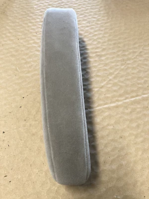 ✅ 2001-2003 Toyota Highlander RIGHT FRONT PASSENGER ARM REST GRAY CODE FG14 - Image 1 of 4