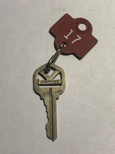 Vintage College Dorm room Hotel Motel Room Key Fob with Key #17 - Picture 1 of 2