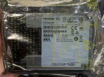 Toshiba PX04SVB096 960GB SSD MLC SAS 12Gbps 2.5" Enterprise Solid State Drive - Image 1 of 2