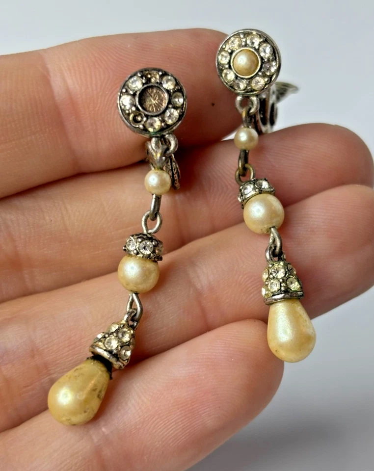 Pendientes Clipon Colgantes Perlas Imitación Diamantes de Imitación Monet De Colección DAÑADOS Foto 1 de 4