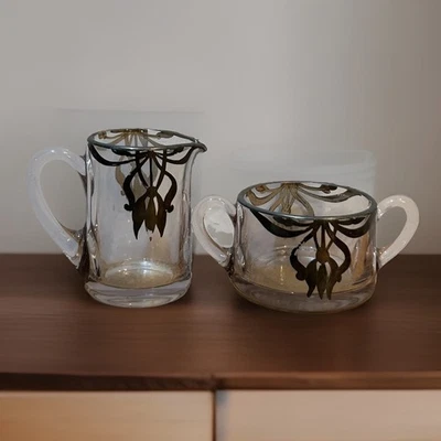 Crema de vidrio y azucarero de colección superposición plateada diseño Art Nouveau Foto 1 de 3