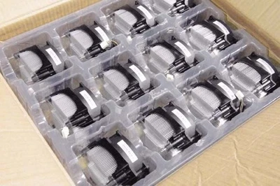 HP 381874-001 Heatsink with Fan - Image 1 of 2