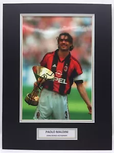 RARE Paolo Maldini AC Milan Signed Photo Display + COA AUTOGRAPH ITALY - Picture 1 of 3