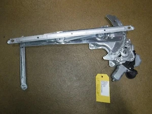 14 15 16 TOYOTA COROLLA OEM LEFT DRIVER SIDE FRONT DOOR WINDOW REGULATOR B-77 - Picture 1 of 3