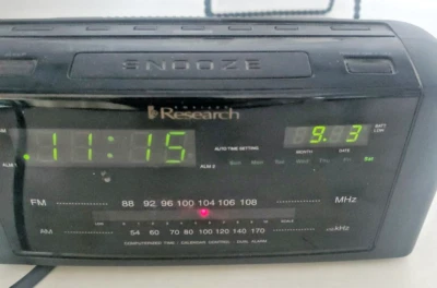 Emerson Research SmartSet CKS2000 Reloj Despertador Radio AMFM Tiempo Proyector FUNCIONA Foto 1 de 4