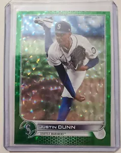 Justin Dunn 2022 Topps Series 1 Green Rainbow Foil #426/499 Seattle Mariners 185 - Picture 1 of 8