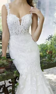 Dress - Picture 1 of 5