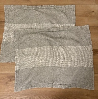 Almohada estándar gris muselina japonesa Kiyomi 2 fundas 20" x 26" Foto 1 de 4