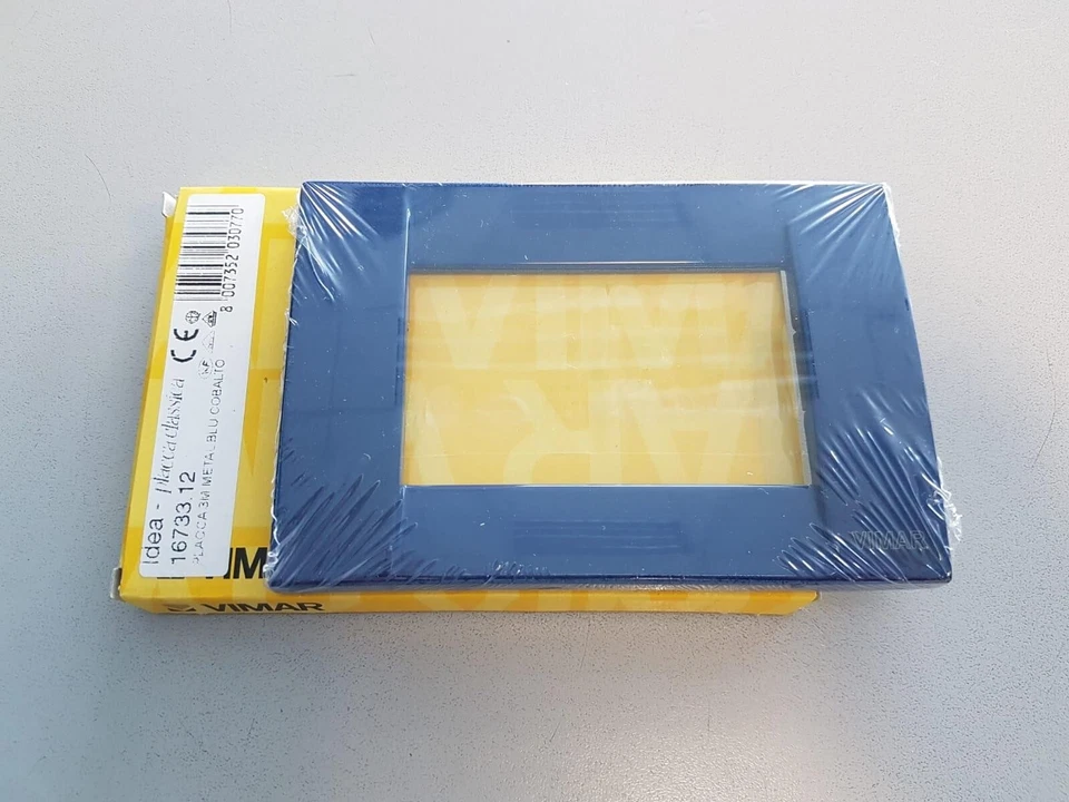 VIMAR IDEA 16733.12 PLACCA METALLO PRESSOFUSO BLU COBALTO 3 POST CLASSICA QUADRA - Immagine 1 di 1