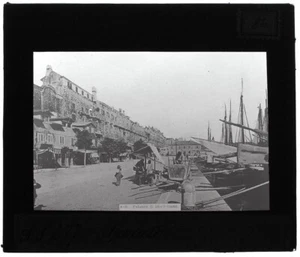 Original 1910s/20s glass slide CROATIA Spalato, Split, harbour - Picture 1 of 2