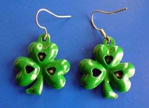 EARRINGS St Patrick Vintage SHAMROCKS Enameled JINGLE Puffed Metal Irish Holiday - Picture 1 of 3