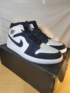 Size 12.5 - Jordan 1 Mid SE Diamond - Picture 1 of 10