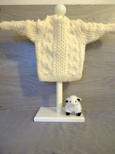 1-2 years hand knitted cream Aran jumper - Picture 1 of 1