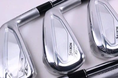 Srixon ZXI4 Irons / 5-PW / Regular Flex Dynamic Gold Mid 100 R300 Shafts - Image 1 of 4