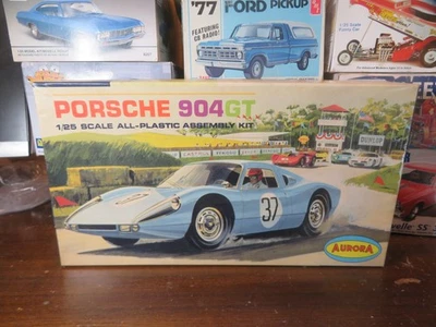 Aurora Porsche 904 GT Junkyard 1/25 - Image 1 of 4