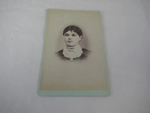 Victorian Antique Cabinet Card 6.5” x 4.25” Circa late 1800's Young Woman - Picture 1 of 3