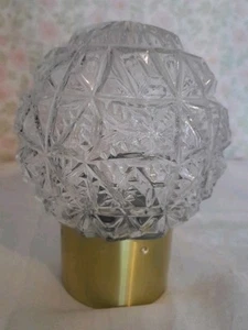 Gorgeous Vintage Glass Light Shade With Fixture 1960s New Condition - Picture 1 of 7