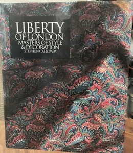 Liberty of London: Masters of Style & Decoration, 1985, HC, 1st NA Ed, - Imagen 1 de 6