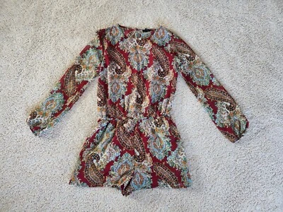 全新 Lucca Couture 连衫裤女式小号红色 69 美元 — 第 1/4 张图片