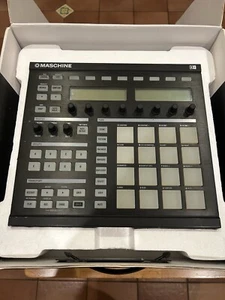 Native Instruments MASCHINE MK1 Controller (Original Box, Disks & Manual) - Picture 1 of 14