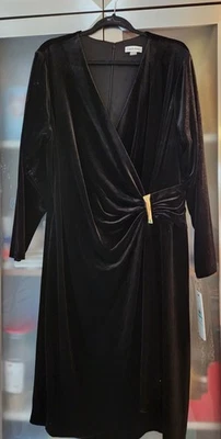 Calvin Klein  Plus Size 20 W Black Velvet Long sleeve dress 45''Long - Image 1 of 2