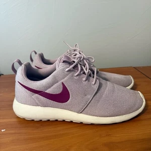 Zapatillas Tenis Nike Para Mujer Roshe One Ciruela Tiza Correr Cómodas 844994-501 - Imagen 1 de 8
