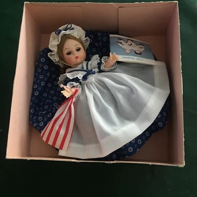 Madame Alexander Betsy Ross Doll #431 with box Sleepy Eyes Vintage 8" tall - Image 1 of 2
