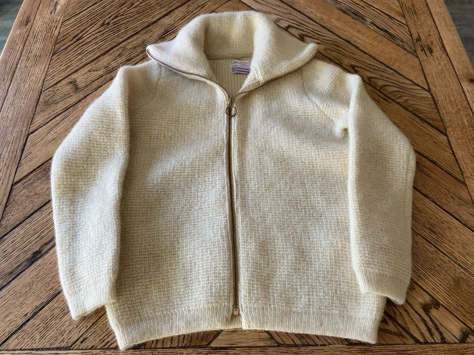 Vintage Pendleton Cardigan sweater jacket Zipper Women XS Ivory 100% wool Chunky - Image 1 of 4
