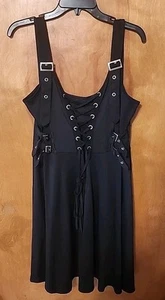 Neu schwarz Gothic Korsett Brust Schnalle Ösen Träger kurzes Kleid Gr. 1X Witchy - Bild 1 von 10
