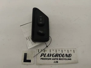 LAND ROVER DISCOVERY II Left Driver Seat Switch Control 96-04 97 98 99 00 01 02 - Picture 1 of 12