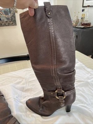 Botas Bally de couro marrom cobre desleixadas, tamanho 9,5 - Imagem 1 de 4